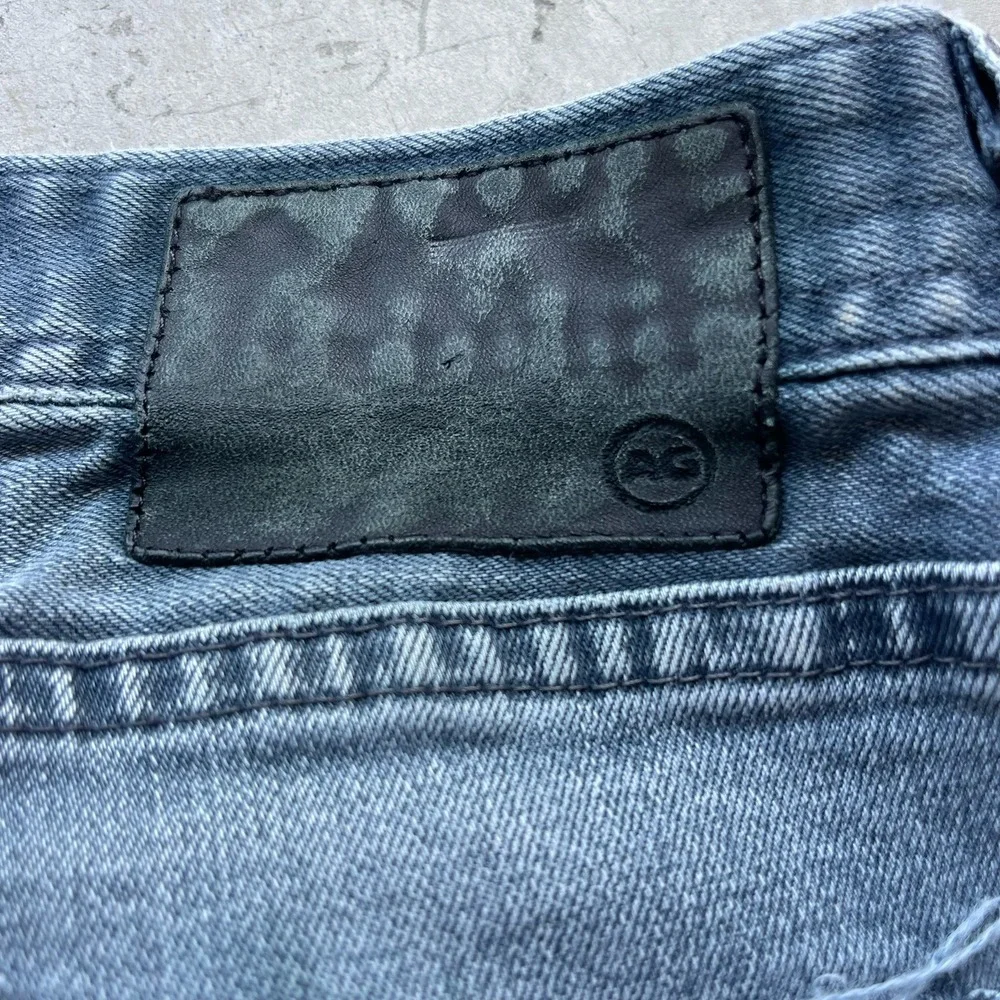 AG Adriano Goldschmied Jeans The Graduate Tailored Leg Mens 32x28 Gray Ripped
